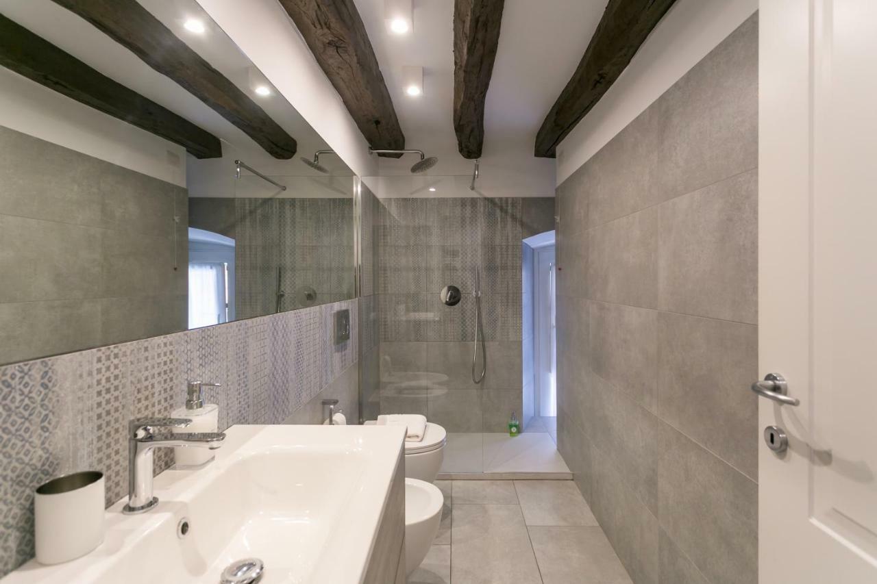Milano Apartments Mortara Buitenkant foto
