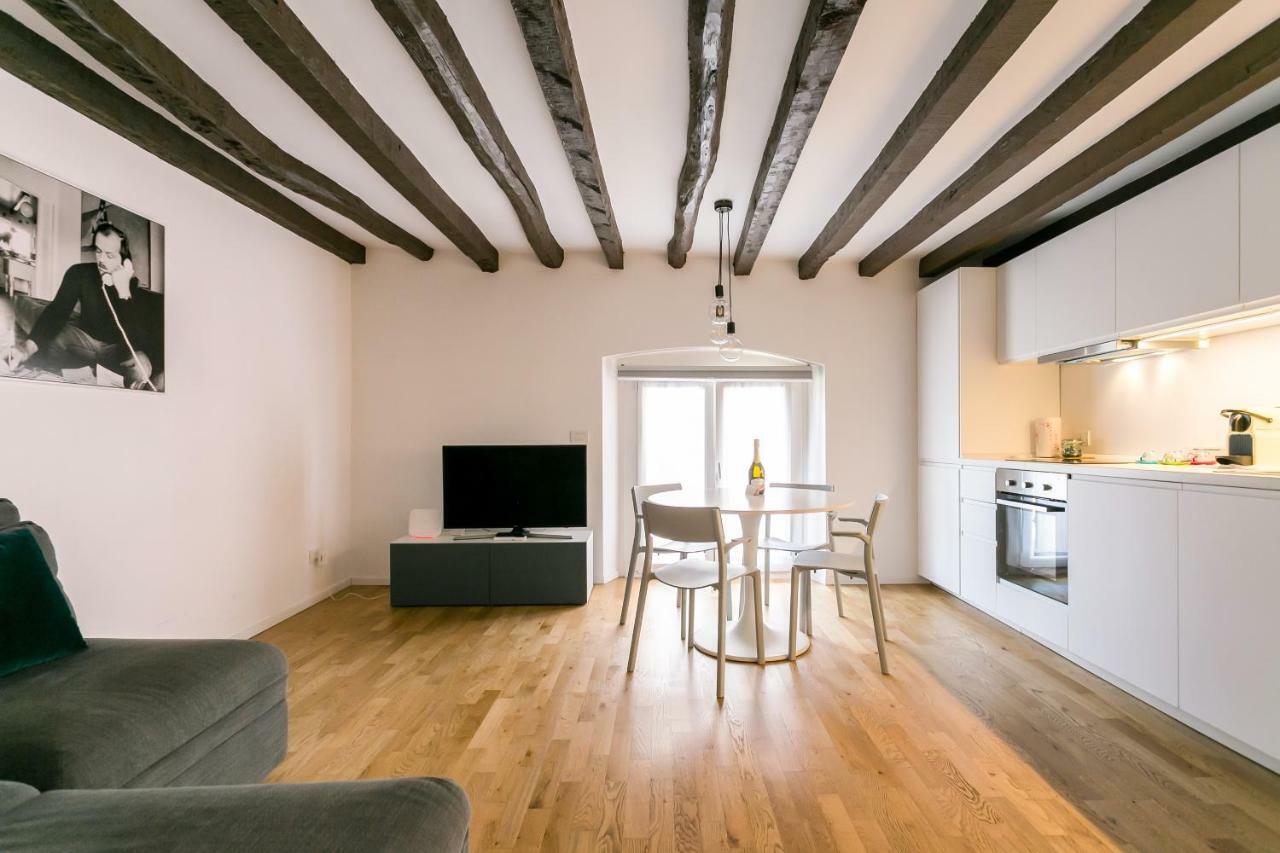 Milano Apartments Mortara Buitenkant foto
